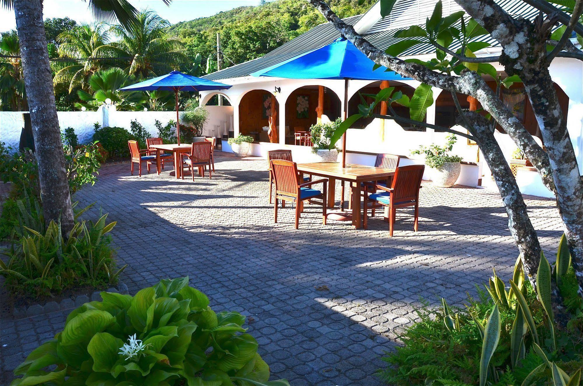 Britannia Hotel Grand Anse  Exterior photo